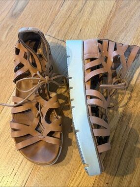 gentle souls Tan Leather Lace-Up Strappy Flat Sandals